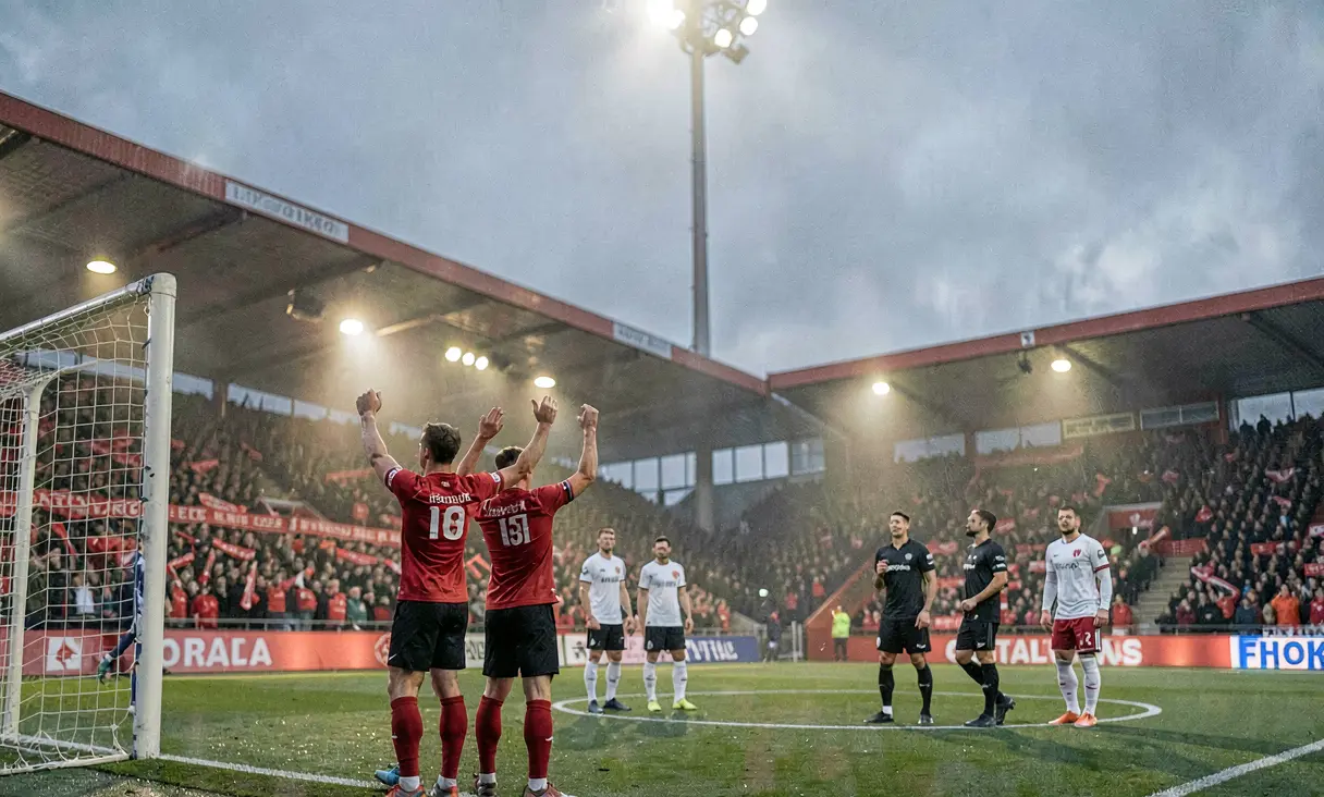 East Midlands Derby: Derby County 0-3 Nottingham Forest
